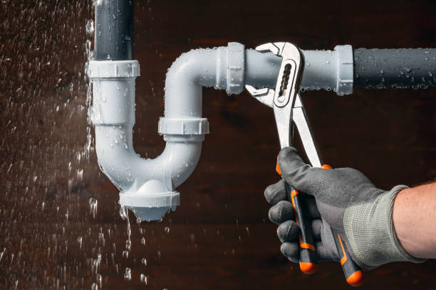 Professional Emergency Plumber technician working in Wyoming, PA